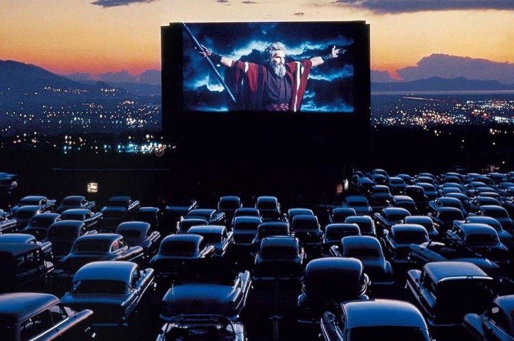 drive-in 